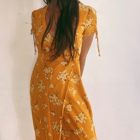 Madewell Silk Wrap Maxi Dress in Butterfly Garden - Picture 7 of 8